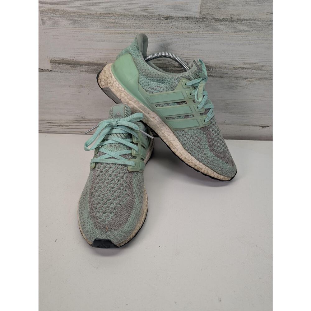Adidas Ultra Boost Shoes Mens Size 9.5 Mint Green NYC Continental Running CG2928